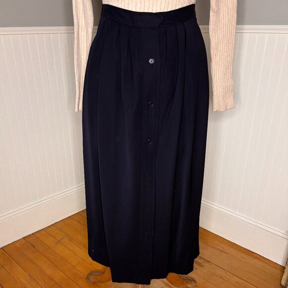 Yves Saint Laurent Dark Navy (almost black) Gaberdine Pencil Skirt - Picture 10 of 11
